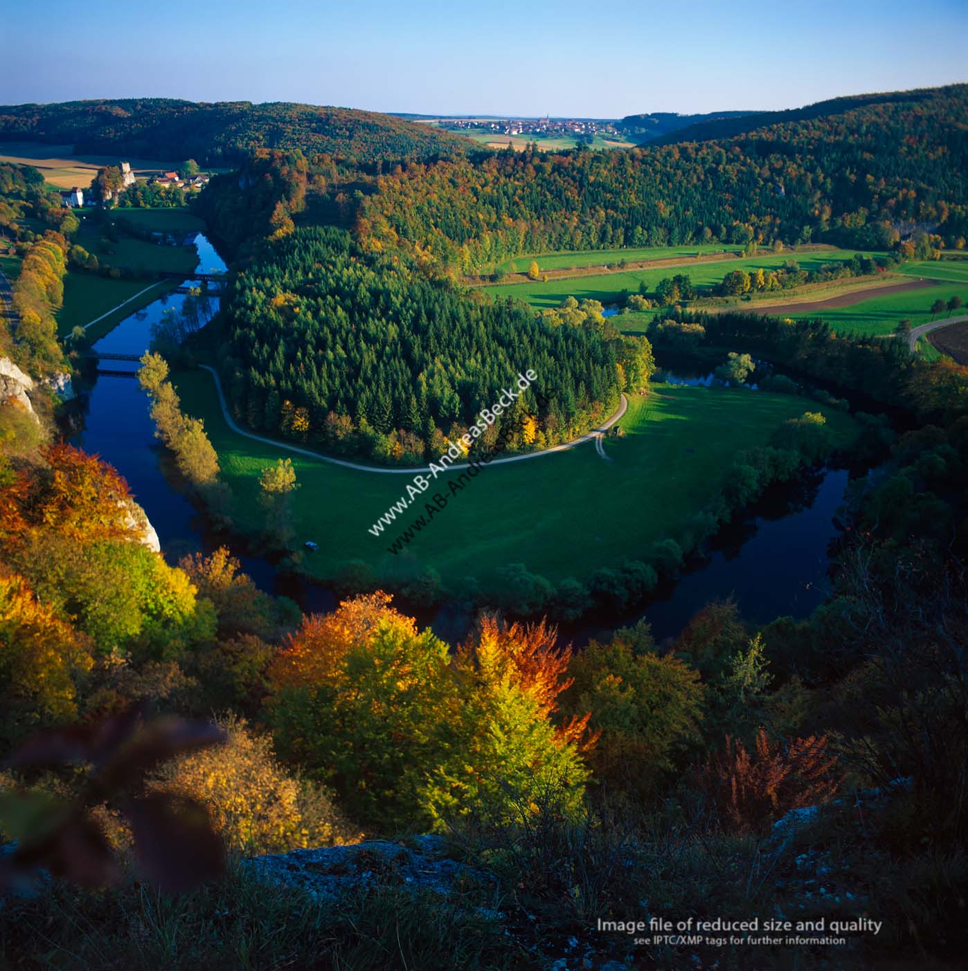 1 - 488 Donauschleife bei Gutenstein